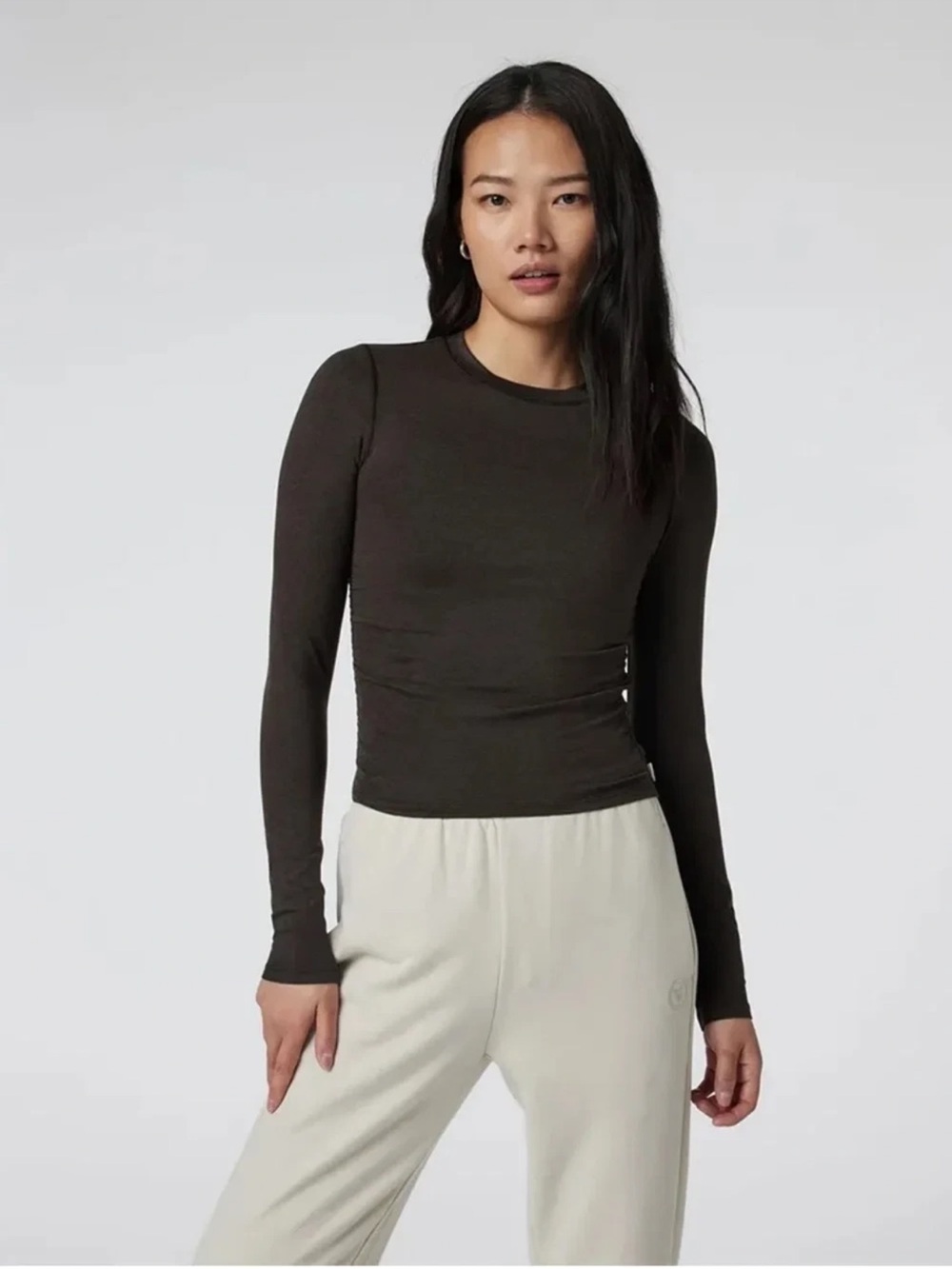 Vuori Brown Crew Neck Long Sleeve Side Ruched Halo Tee L